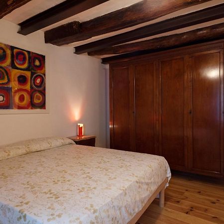 شقة Casa Donna Aiuola نابولي المظهر الخارجي الصورة