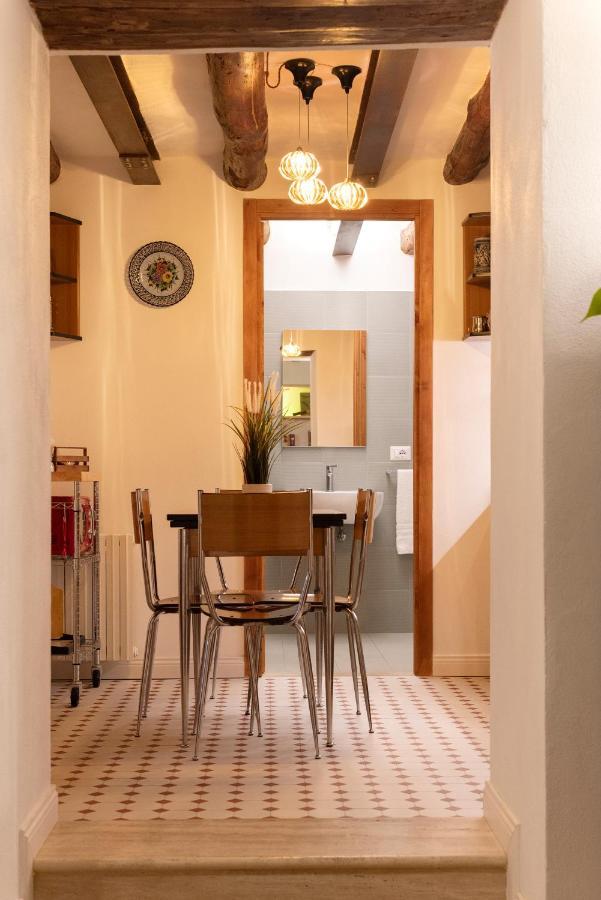 شقة Casa Donna Aiuola نابولي المظهر الخارجي الصورة